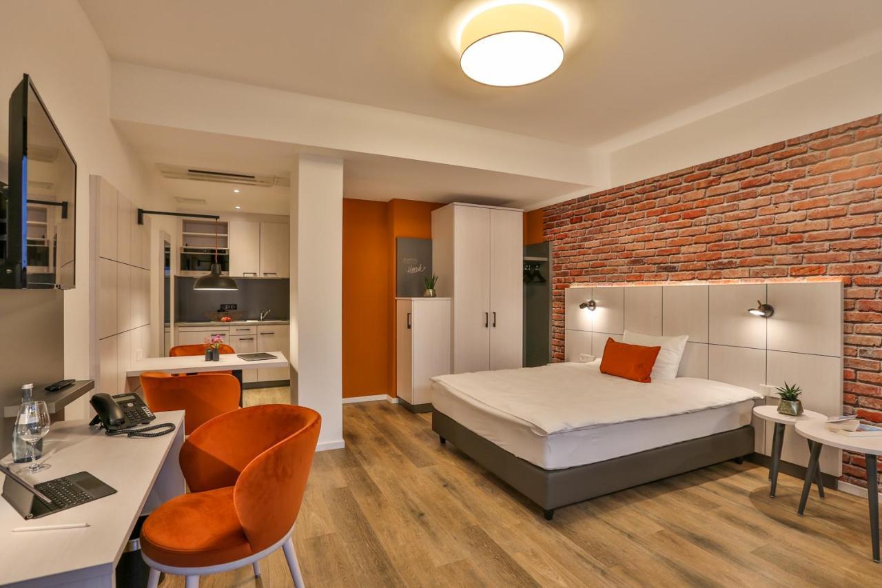 Boardinghouse Hirsch - Apartments In Kork 凯尔 外观 照片