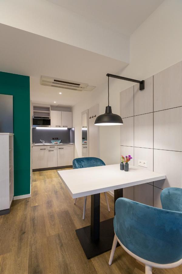 Boardinghouse Hirsch - Apartments In Kork 凯尔 外观 照片